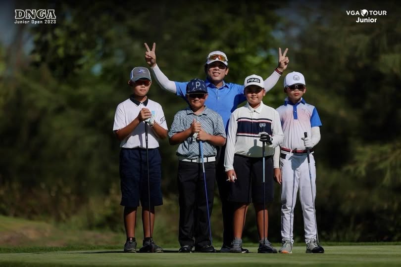 HNGA JUNIOR OPEN 2025 NƠI NHÂN CÁCH ĐƯỢC TÔI LUYỆN TRÊN MẶT CỎ XANH