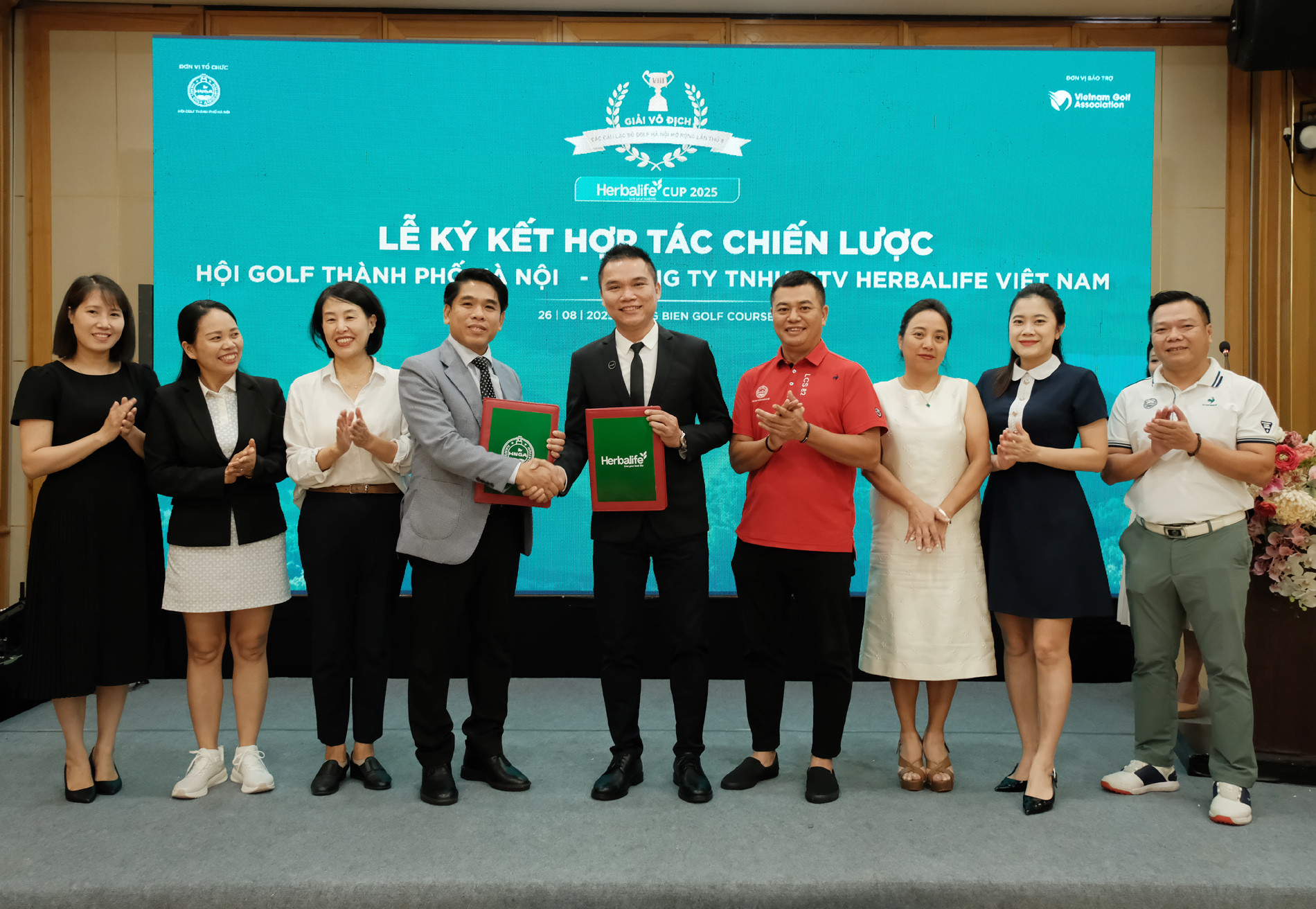 36 ĐỘI TRANH TÀI TẠI GIẢI VÔ ĐỊCH CÁC CLB GOLF HÀ NỘI MỞ RỘNG