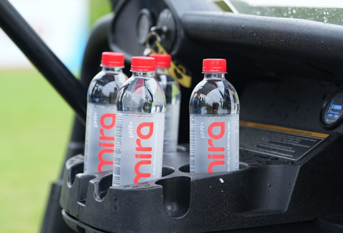 NƯỚC UỐNG ION KIỀM MIRA - SỰ KẾT TINH TỪ NHỮNG GIÁ TRỊ VƯỢT TRỘI CỦA MẠCH NƯỚC NGẦM CỦA DÃY NGỌA VÂN, ĐÔNG TRIỀU VÀ ỨNG DỤNG CÔNG NGHỆ HIỆN ĐẠI.